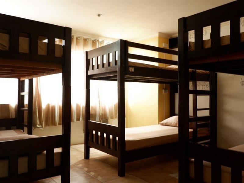 The Fort Budget Hotel- Bonifacio Global City Makati City Extérieur photo