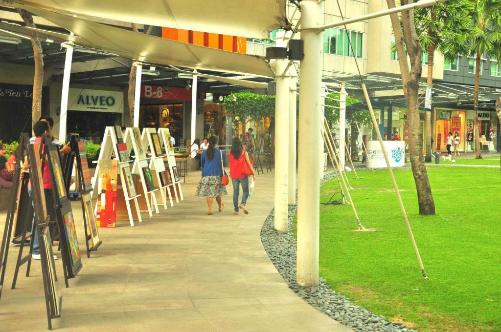 The Fort Budget Hotel- Bonifacio Global City Makati City Extérieur photo