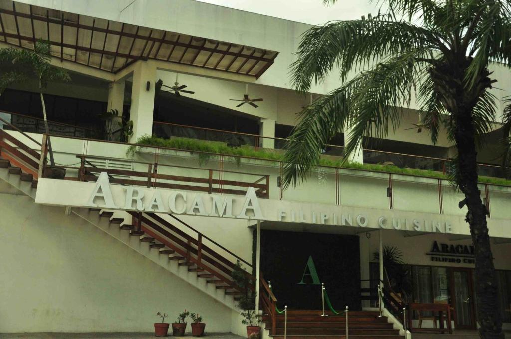 The Fort Budget Hotel- Bonifacio Global City Makati City Extérieur photo