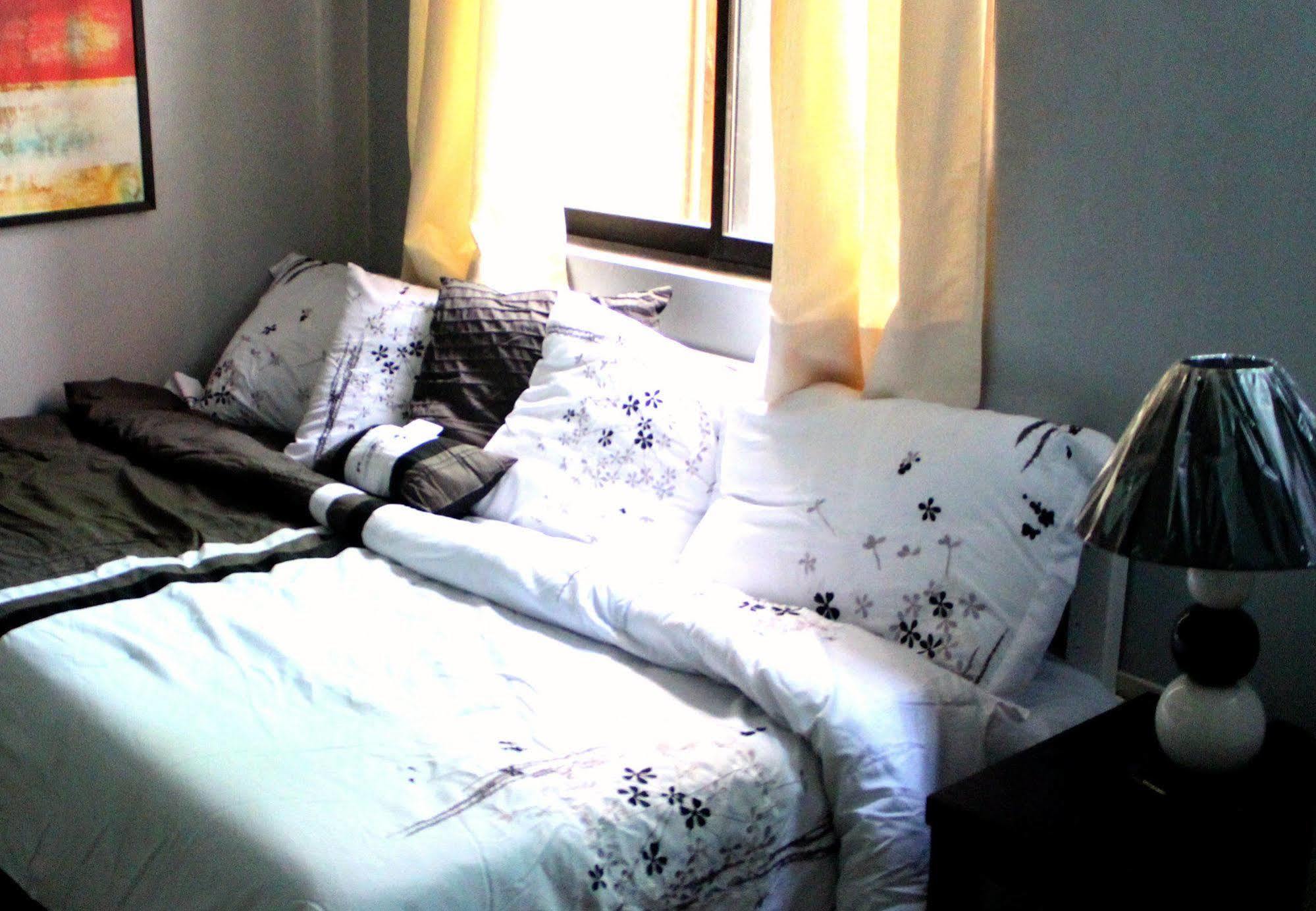 The Fort Budget Hotel- Bonifacio Global City Makati City Extérieur photo