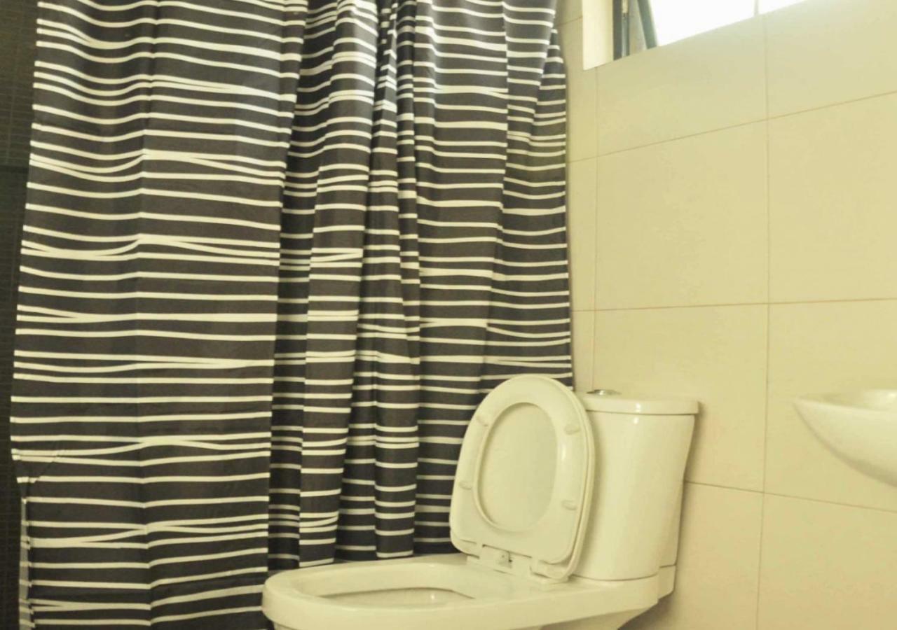 The Fort Budget Hotel- Bonifacio Global City Makati City Extérieur photo
