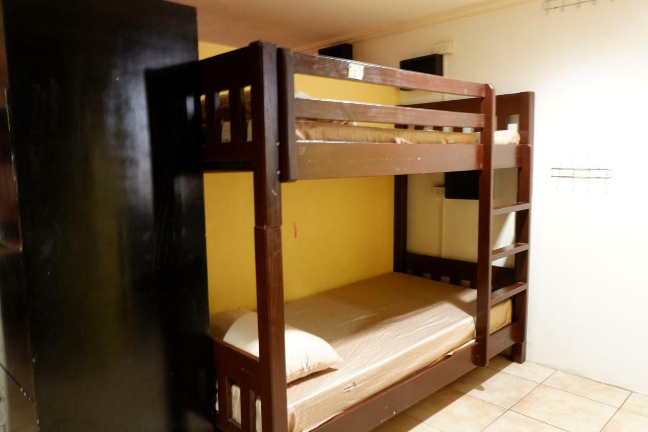 The Fort Budget Hotel- Bonifacio Global City Makati City Extérieur photo